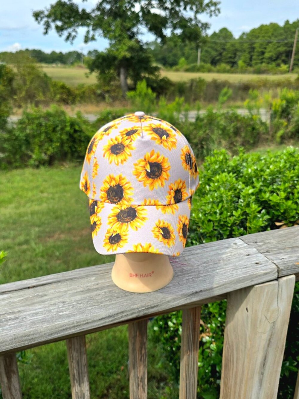 Ladies Khaki Sunflower Hat new no tags